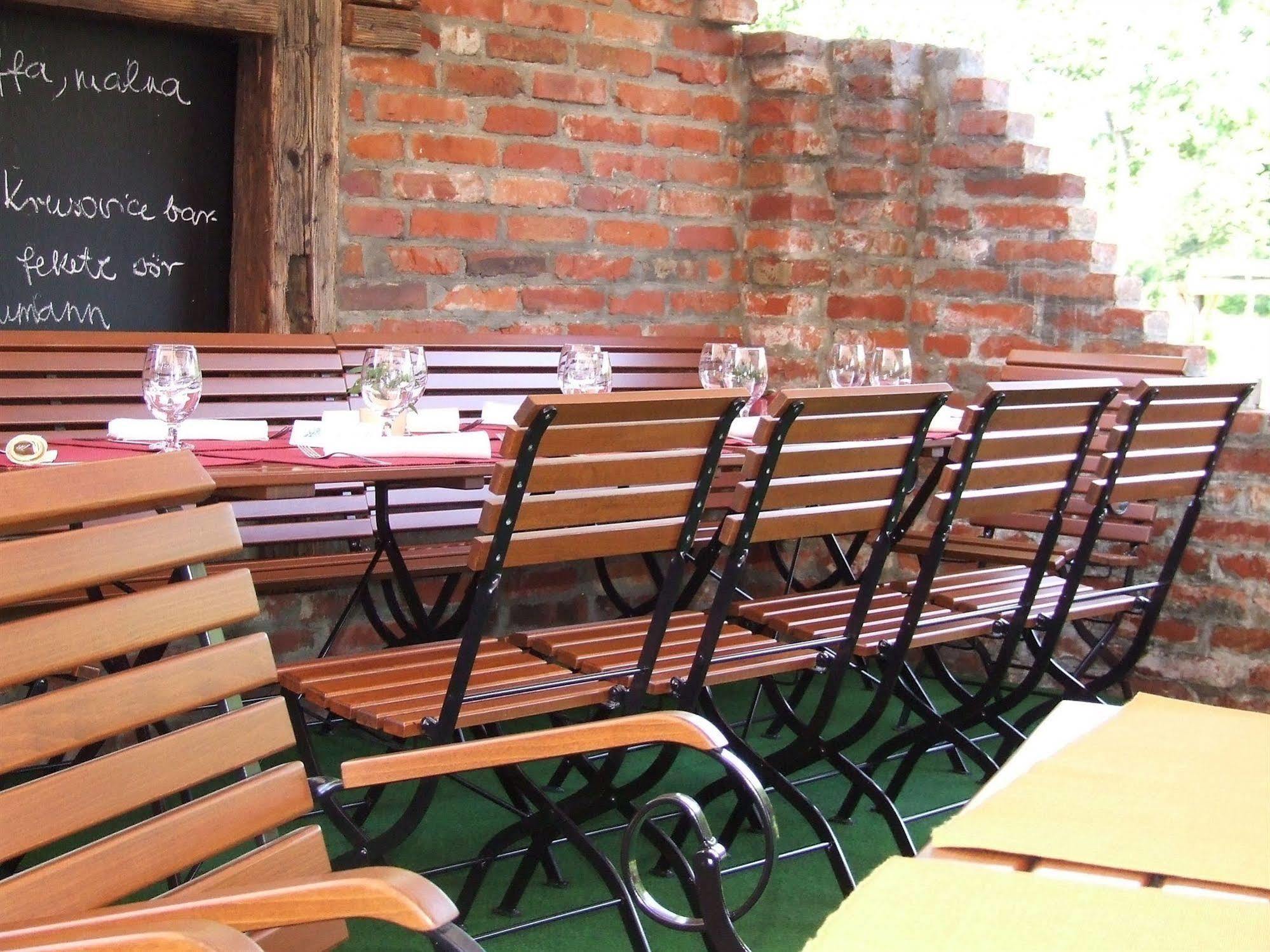 Hotel Vineyard Inn - Szoloskert Nagykanizsa Εξωτερικό φωτογραφία