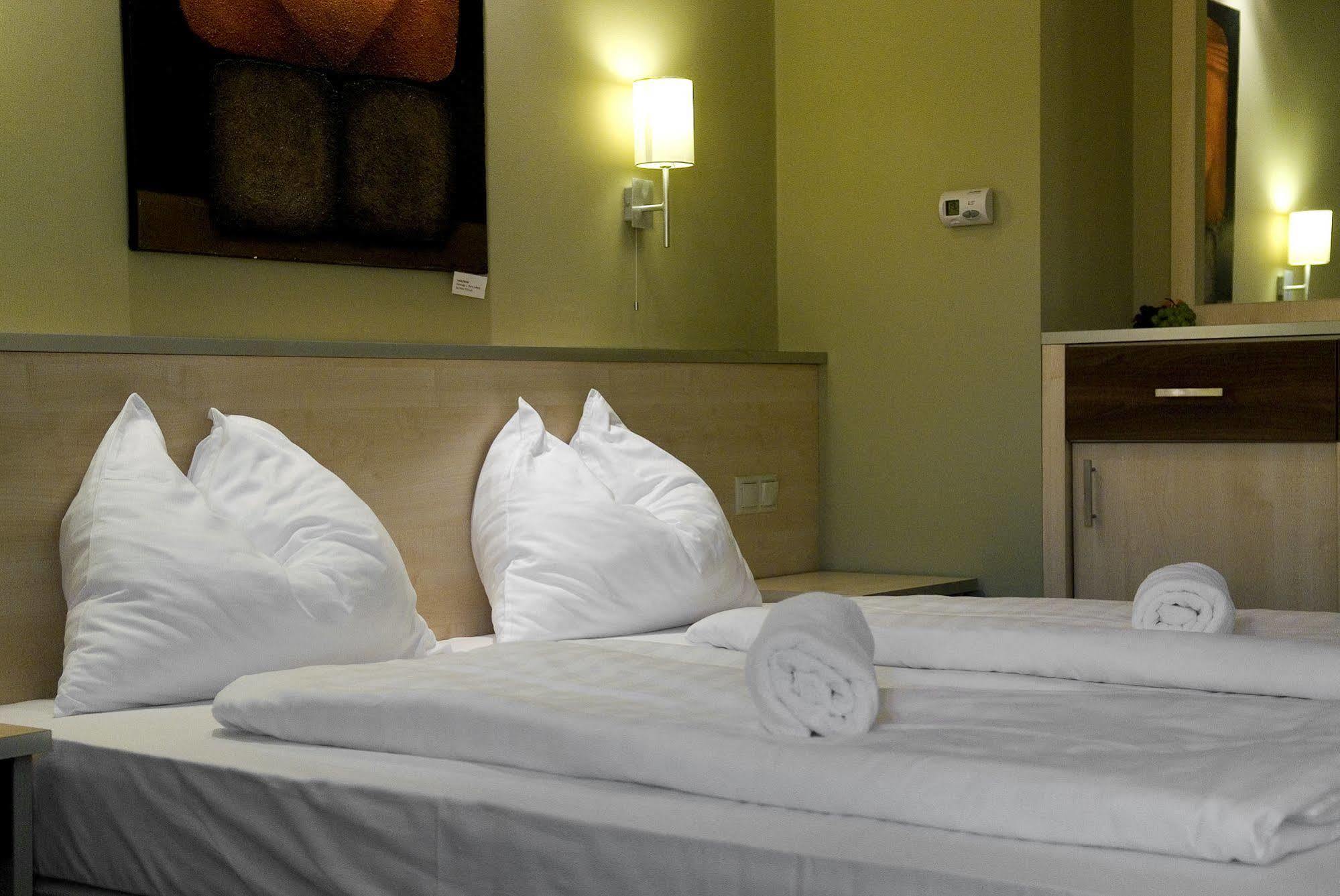 Hotel Vineyard Inn - Szoloskert Nagykanizsa Εξωτερικό φωτογραφία