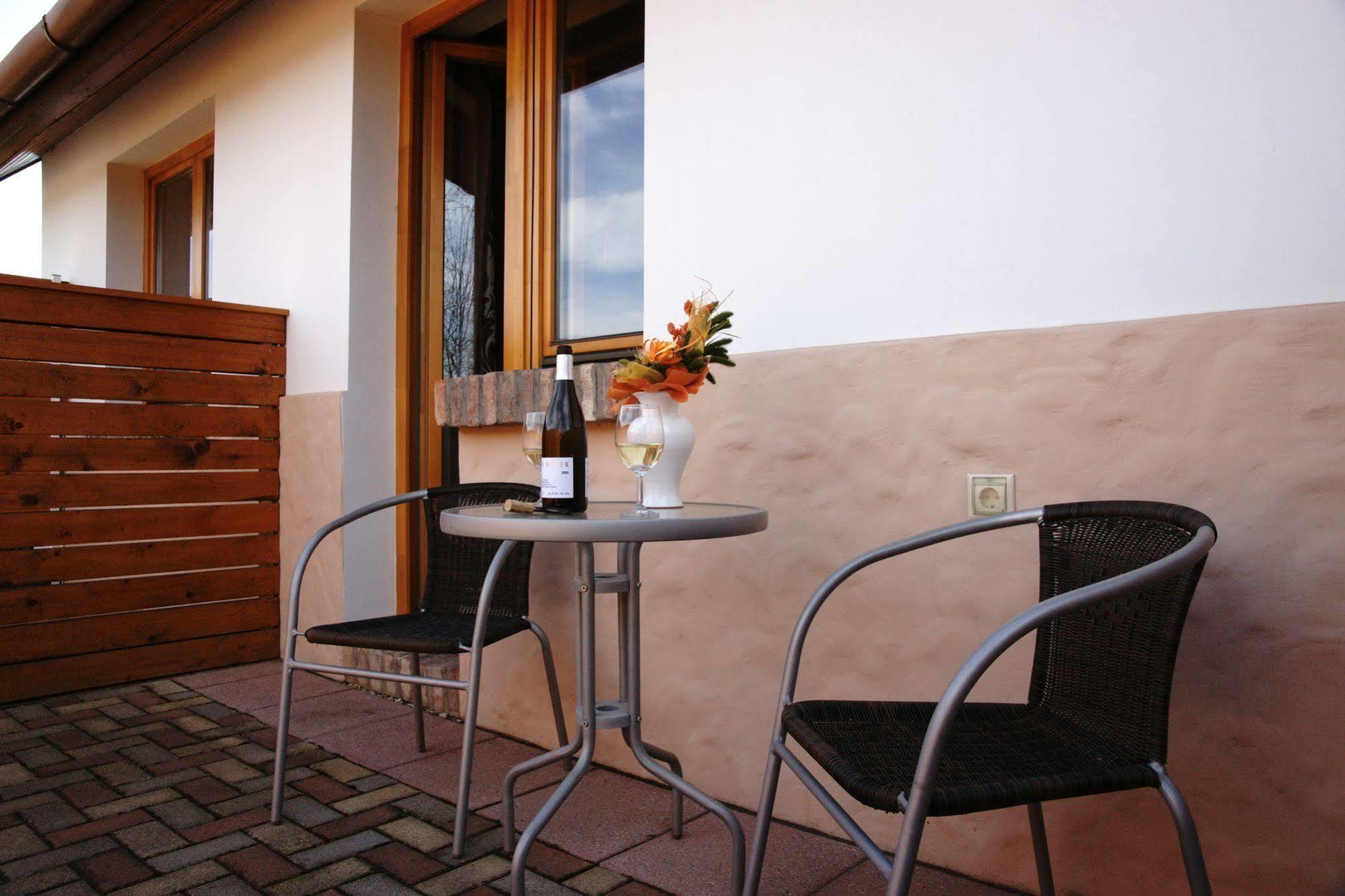 Hotel Vineyard Inn - Szoloskert Nagykanizsa Εξωτερικό φωτογραφία
